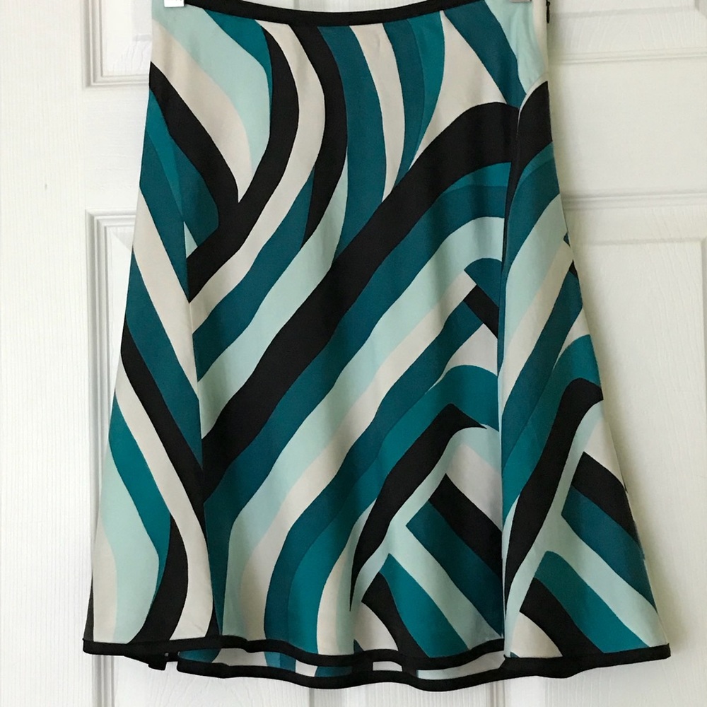 ❤️Super cute silk skirt❤️